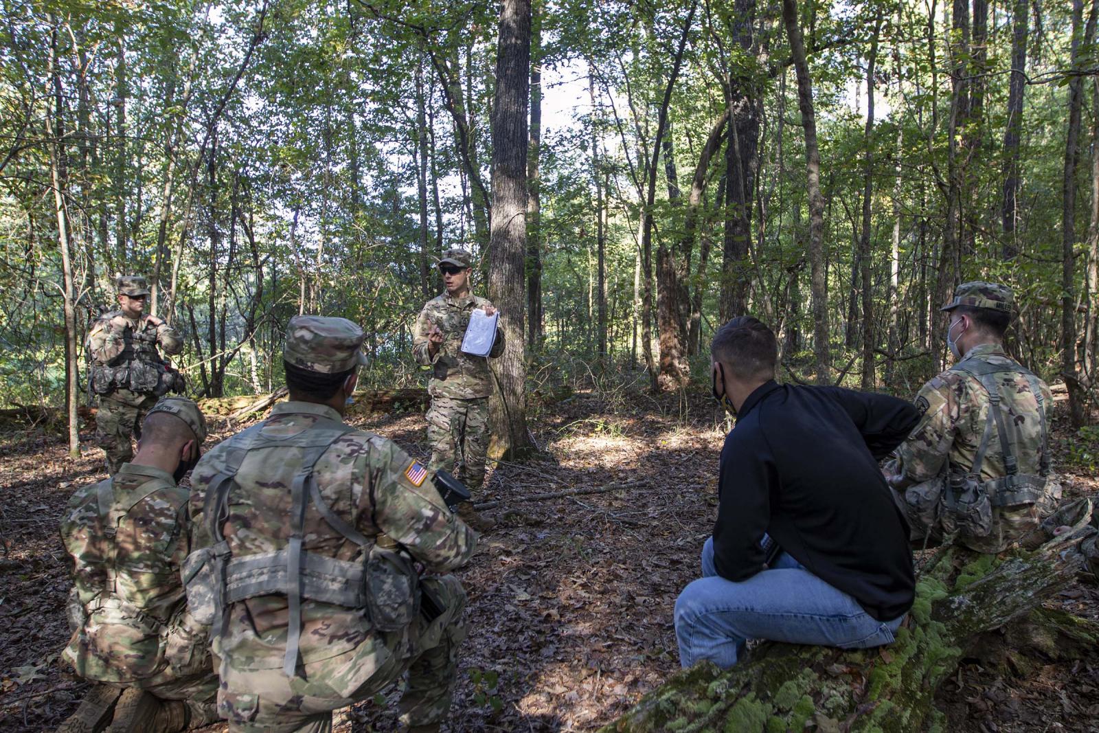 Patrol Base Lab training in the woods